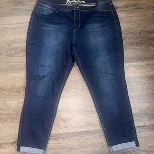 Women's Plus Basic Dark Wash Cuffed Crop Jeans